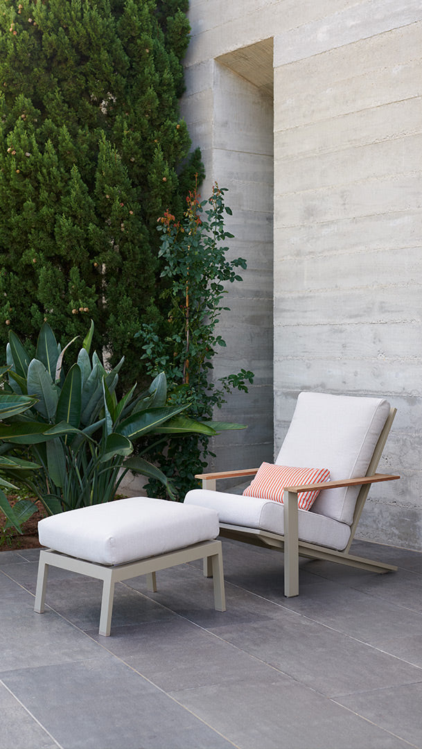 Timeless relax club armchair, image: Gandia Blasco