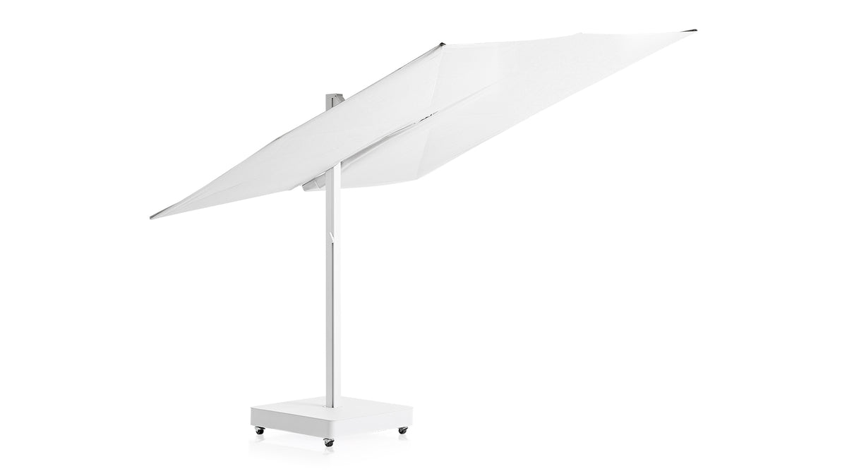 Ombra folding parasol, image: Gandia Blasco