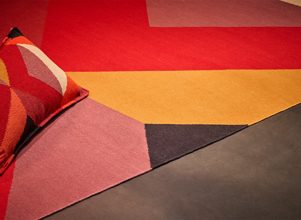 GAN Vanguardias Rug, Red
