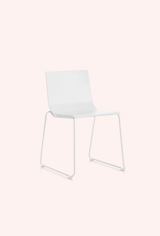 Diabla Vent dining chair in white