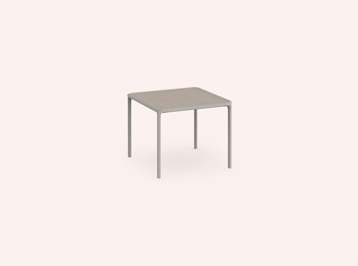 Diabla Xaloc Dining Table 90 x 90 cm, Agate grey frame, Danae porcelain top